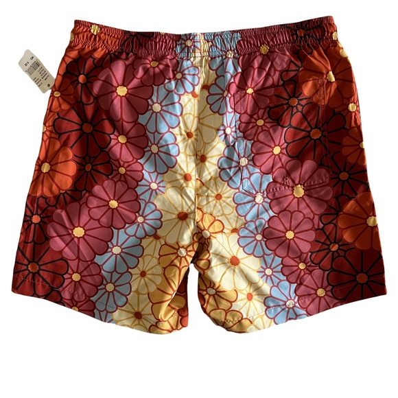 PacSun Floral 17” Swim Trunks - Picture 2 of 6